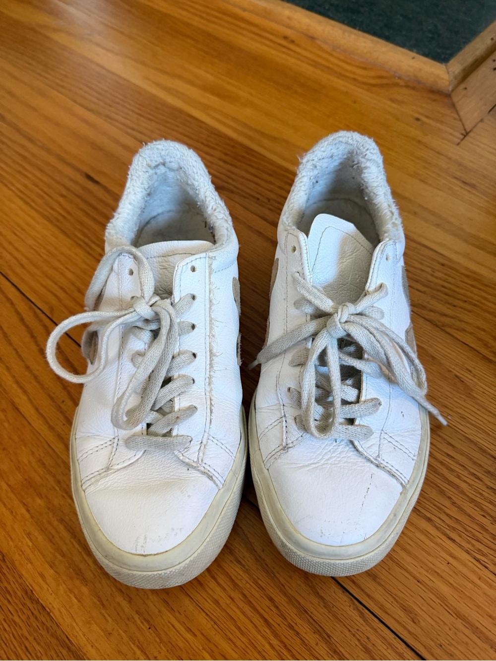 Veja campo shearling Low-Top Sneakers